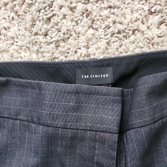 The Limited Gray Pinstripe Women's Pantsuit - Picture 10 of 11